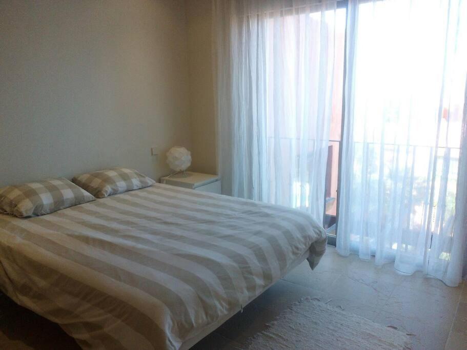 הוילה מנילבה Luxurious Townhouse With Sea Views מראה חיצוני תמונה