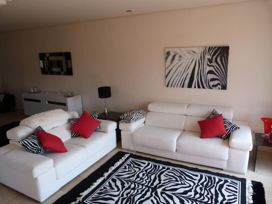 הוילה מנילבה Luxurious Townhouse With Sea Views מראה חיצוני תמונה